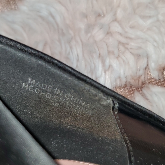 Black heels 👠🖤🎀 - Picture 7 of 7